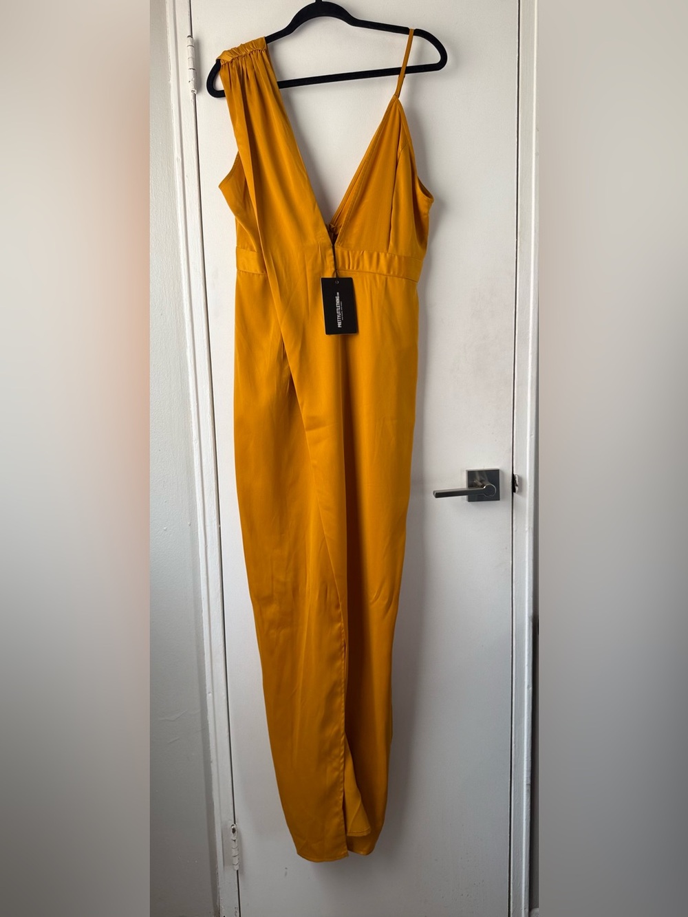 NWT PrettyLittleThing Mustard Asymmetric Draped Maxi Dress US 10